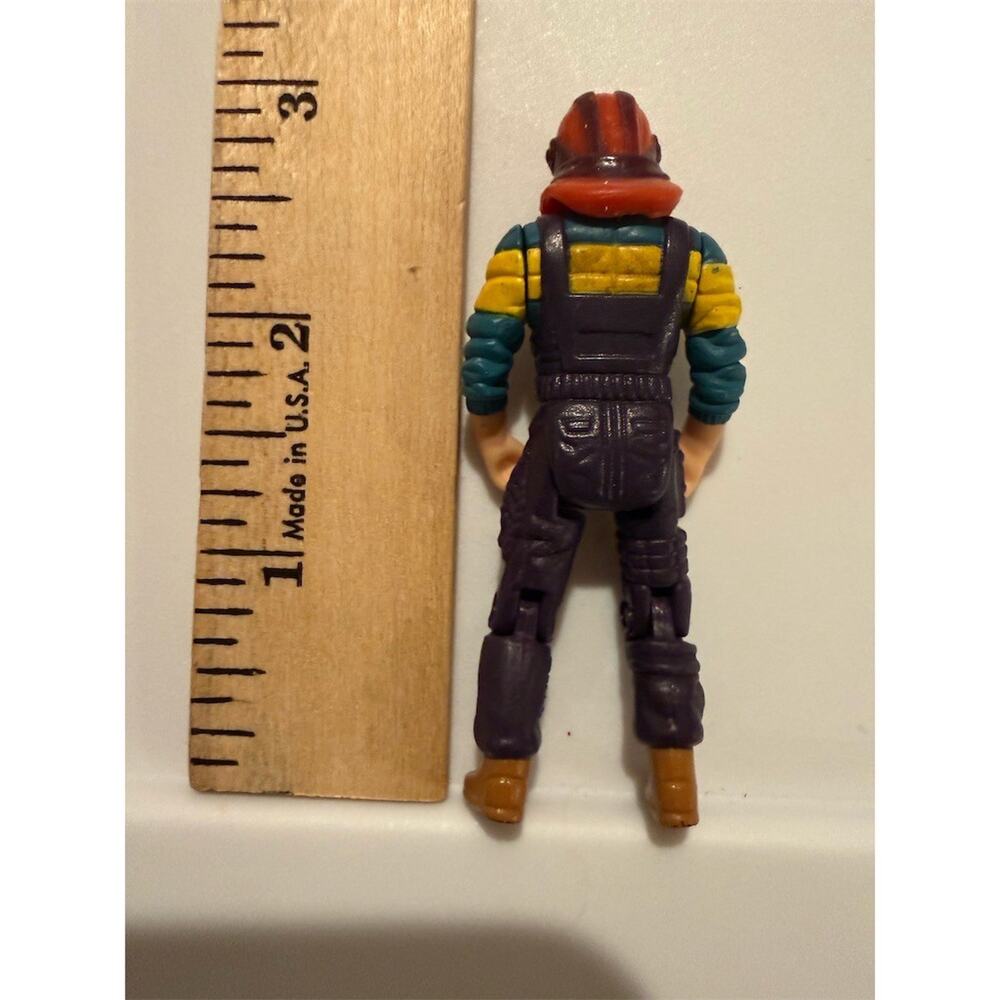Vintage Kenner M.A.S.K. Jaques LaFleur Action Figure w/ Volcano Mask - Picture 3 of 4